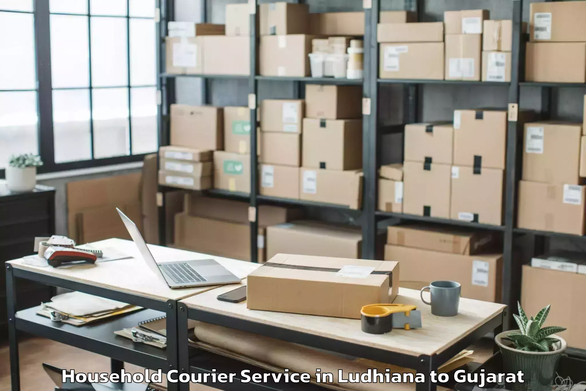 Get Ludhiana to Lunavada Household Courier